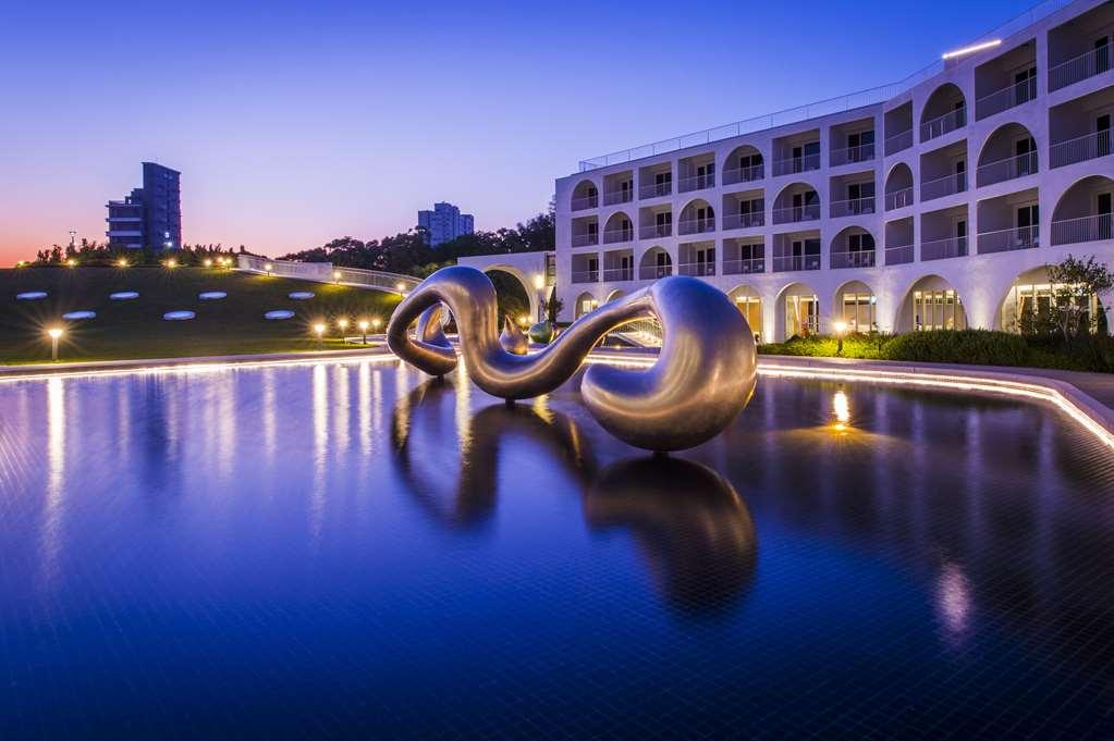 Golden Tulip Fab Hotel New Taipei Tansuj Kültér fotó